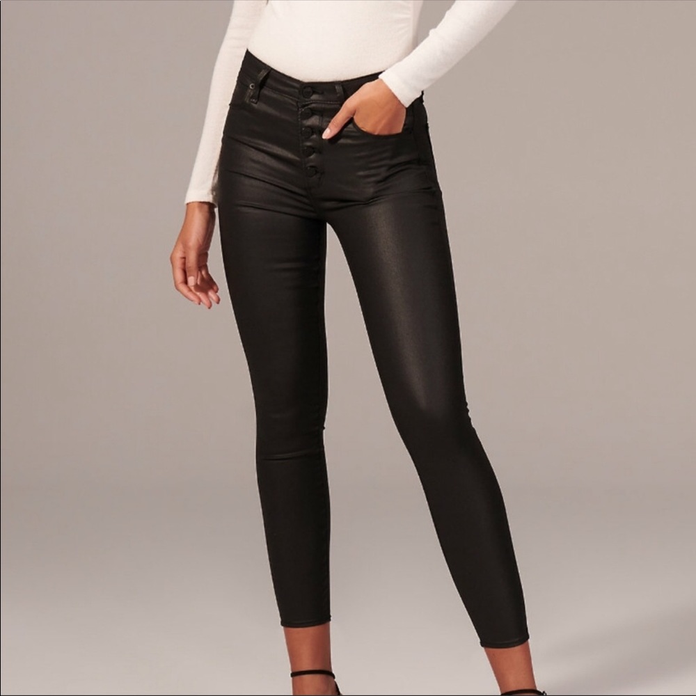 Abercrombie High Rise Black Jeans- Sz 28